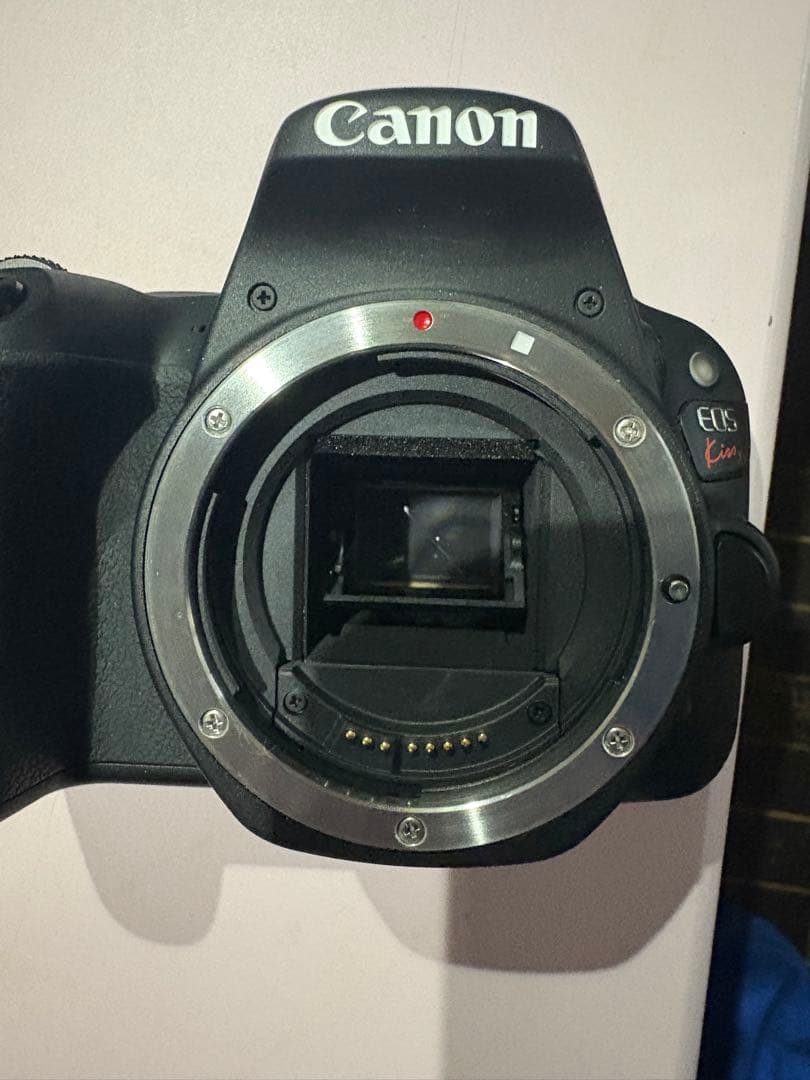 グゥーさま専用です　Canon EOS Kiss X9 デジタル一眼レフカメラ