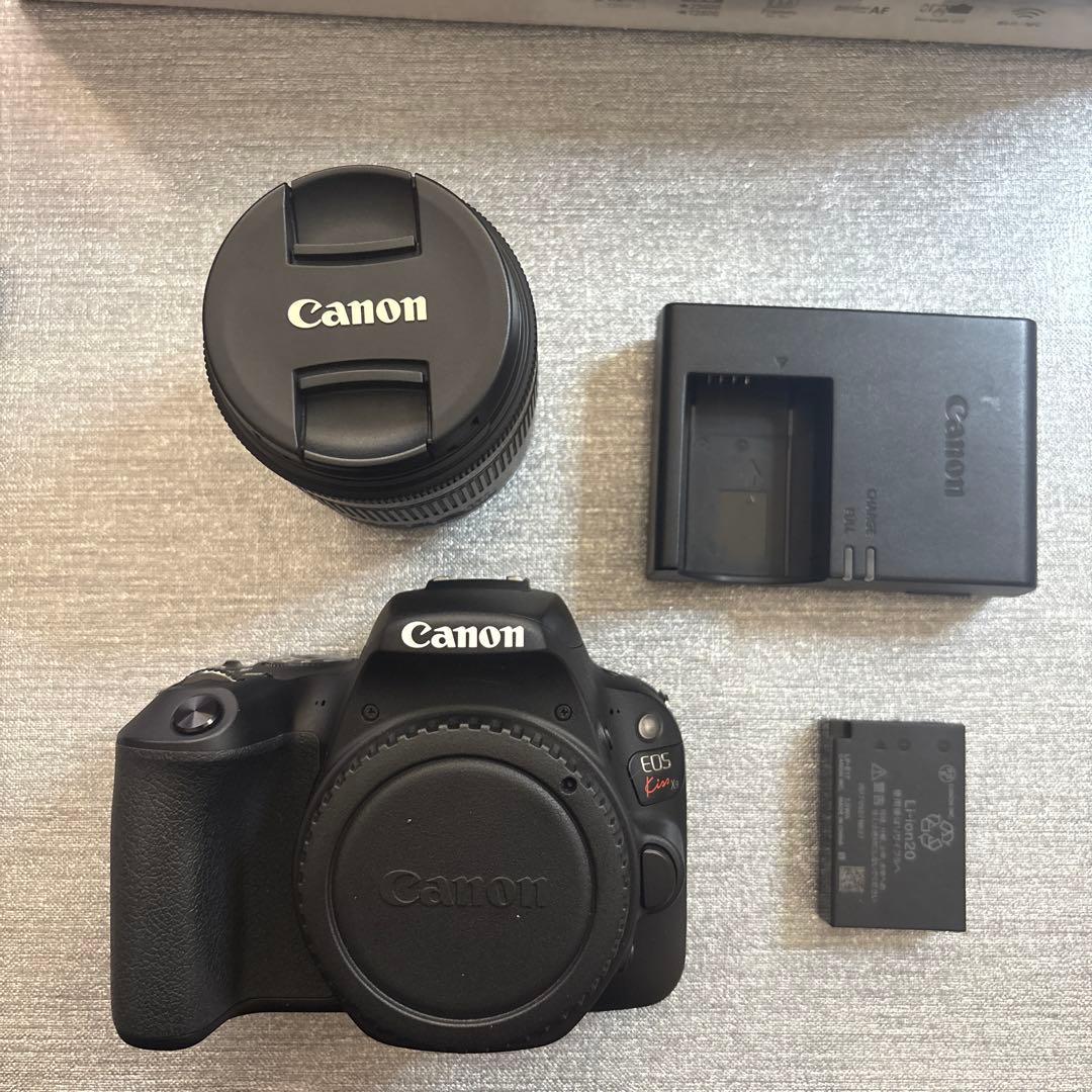 グゥーさま専用です　Canon EOS Kiss X9 デジタル一眼レフカメラ