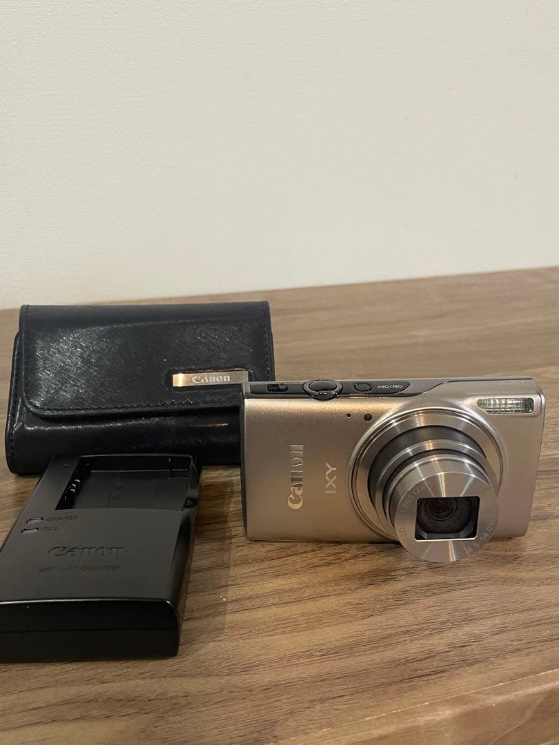 【極美品】 Canon キャノン IXY650 シルバー
