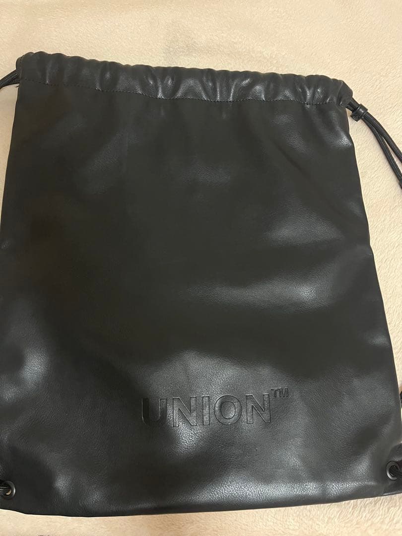バッグ Union Backpack M's Black Swan