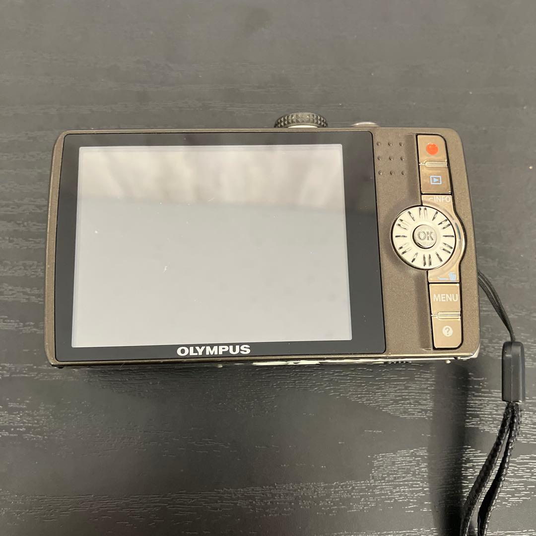 OLYMPUS SH-21 16メガピクセル　コンパクトデジタルカメラ