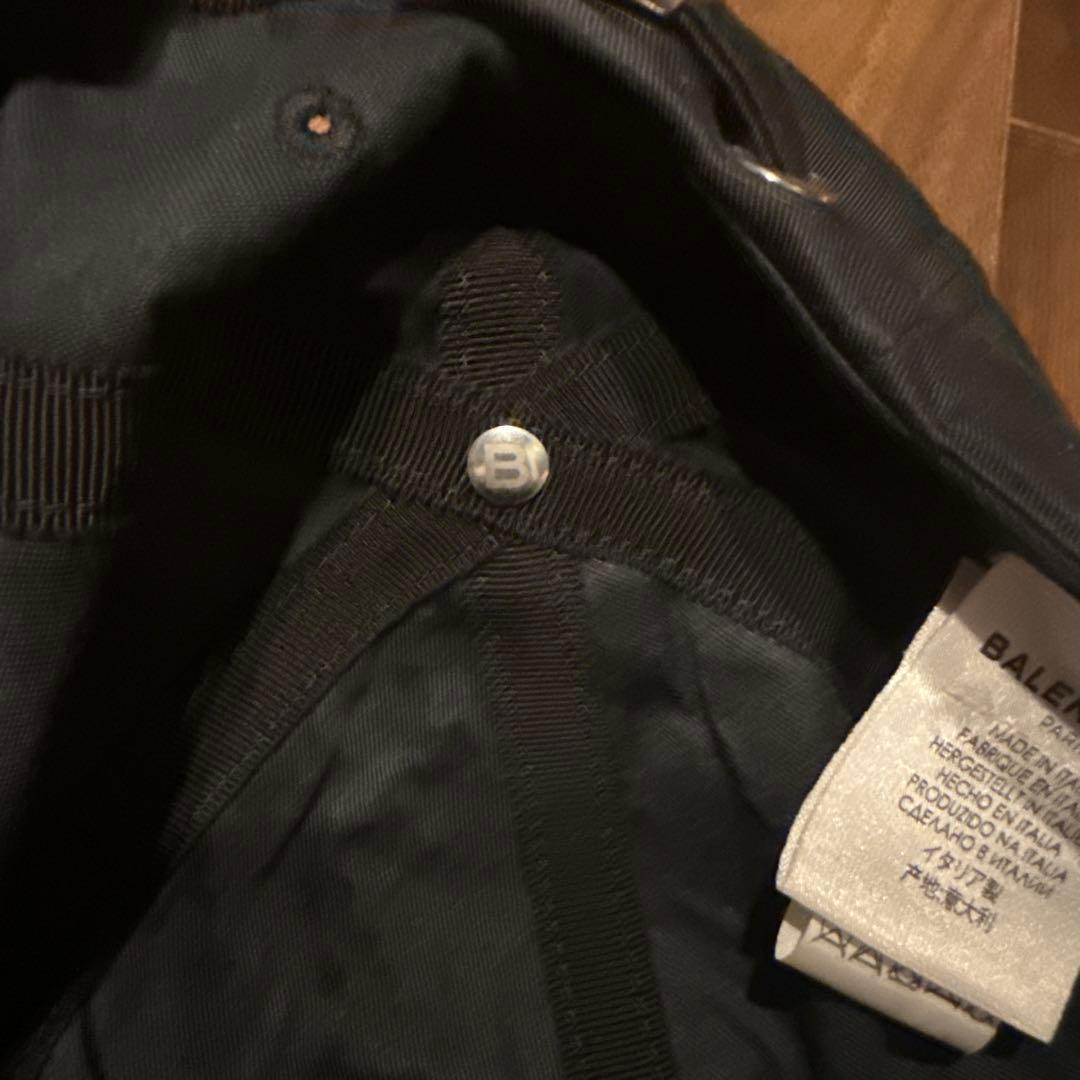 タイムセール最終価格　正規品型番ありBALENCIAGA キャップ