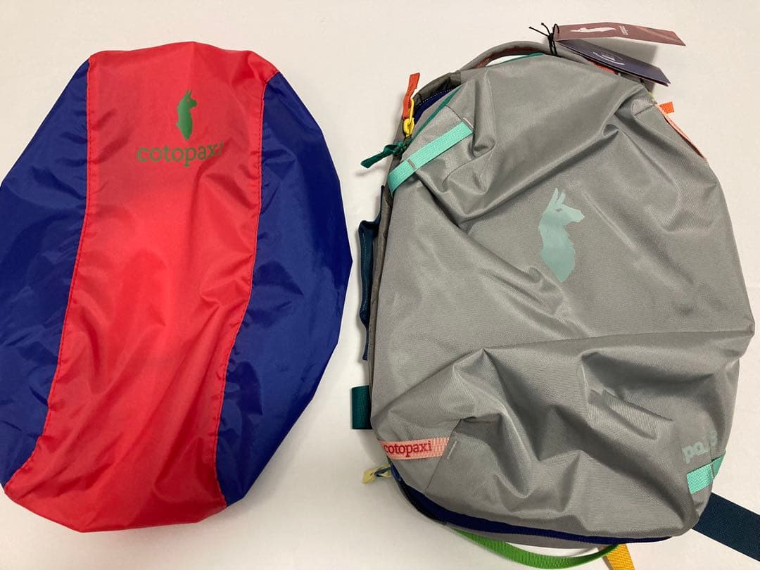 cotopaxi リュック グレー 赤 青