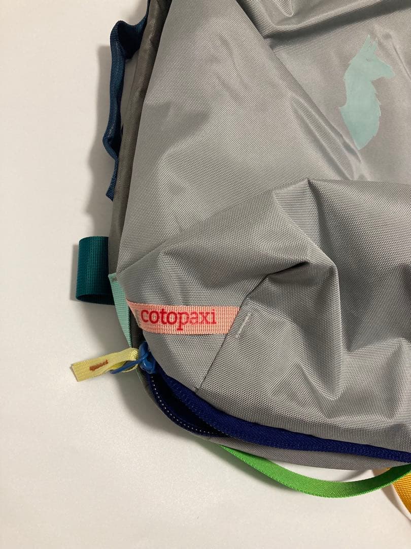 cotopaxi リュック グレー 赤 青