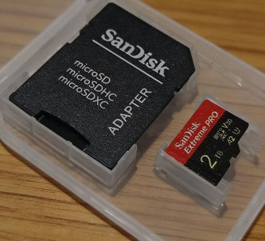 SanDisk Extreme PRO 2TB MicroSDカード