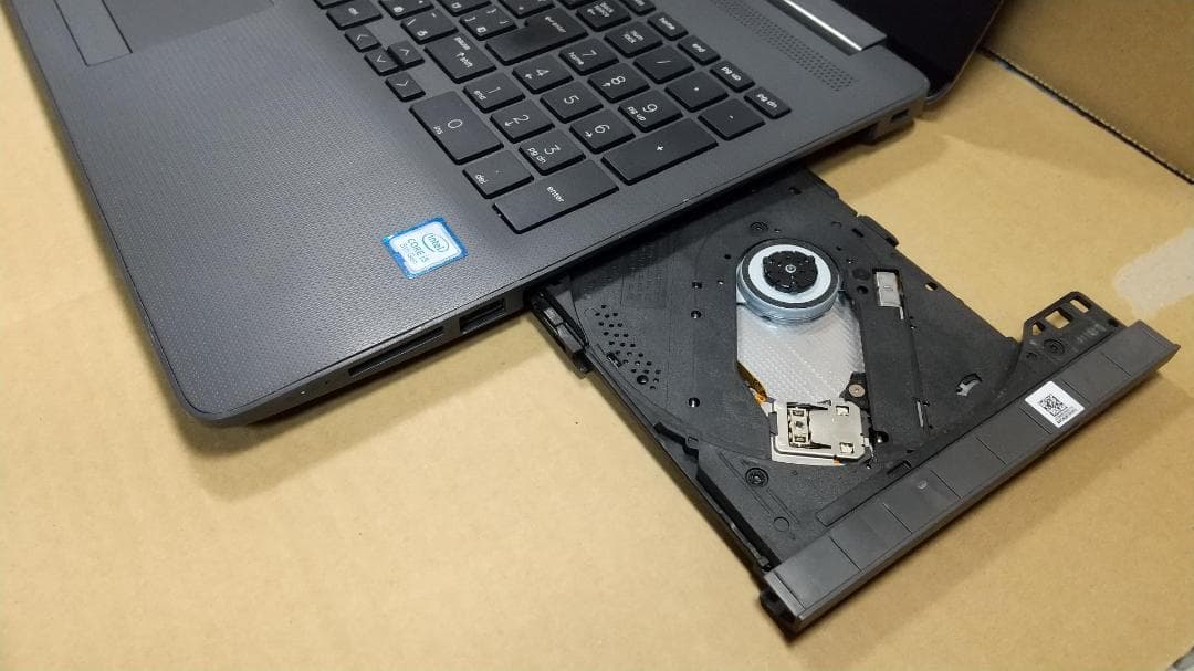 HP 250 G7 8世代 i5 Win11 16GB Office付き