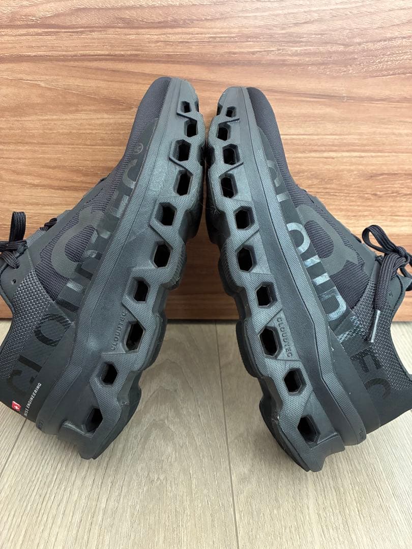 【プレモル】On クラウドモンスター 25cm