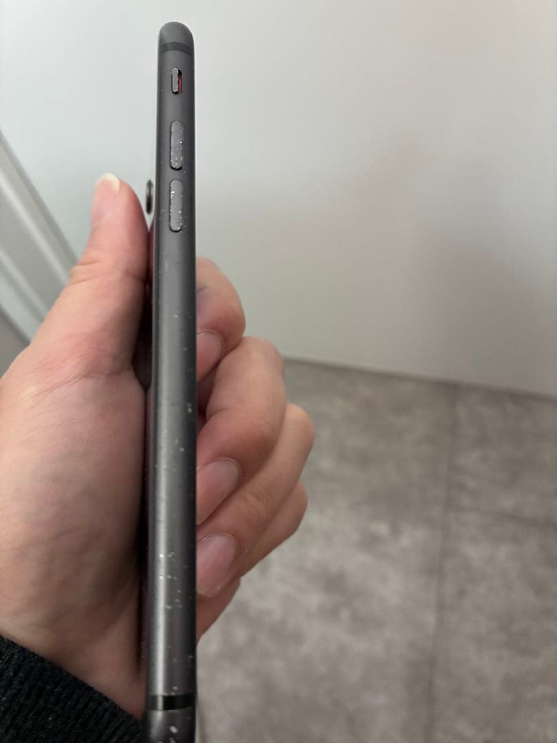 iPhone 8 本体 64GB 初期化済み SIMフリー