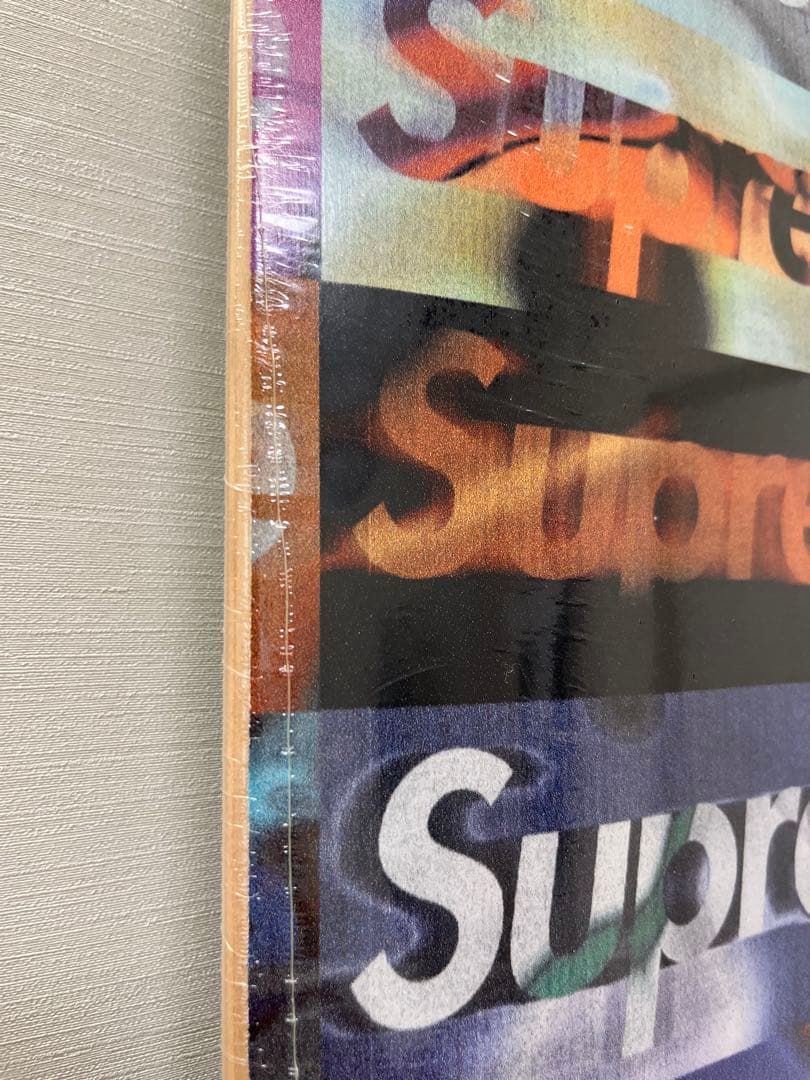 新品未開封　Supreme Distorted logo スケートボードデッキ
