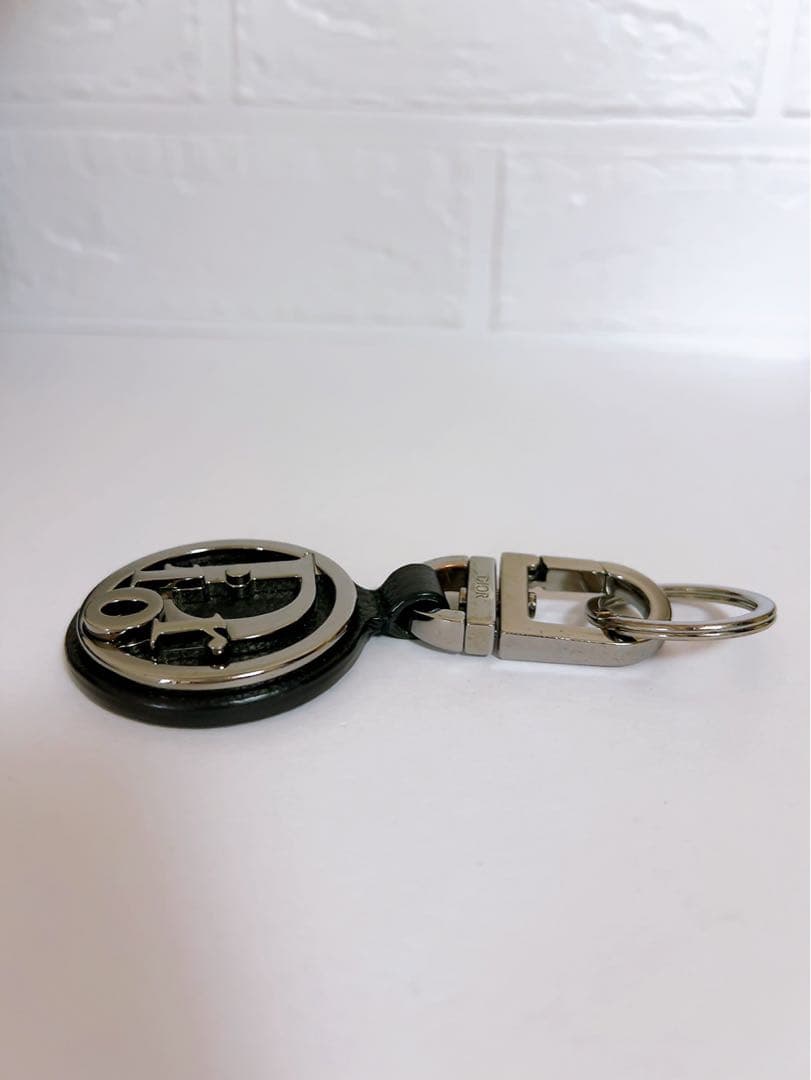 ディオール　Dior キーホルダー　キーリング　Dior ロゴ　ブラック