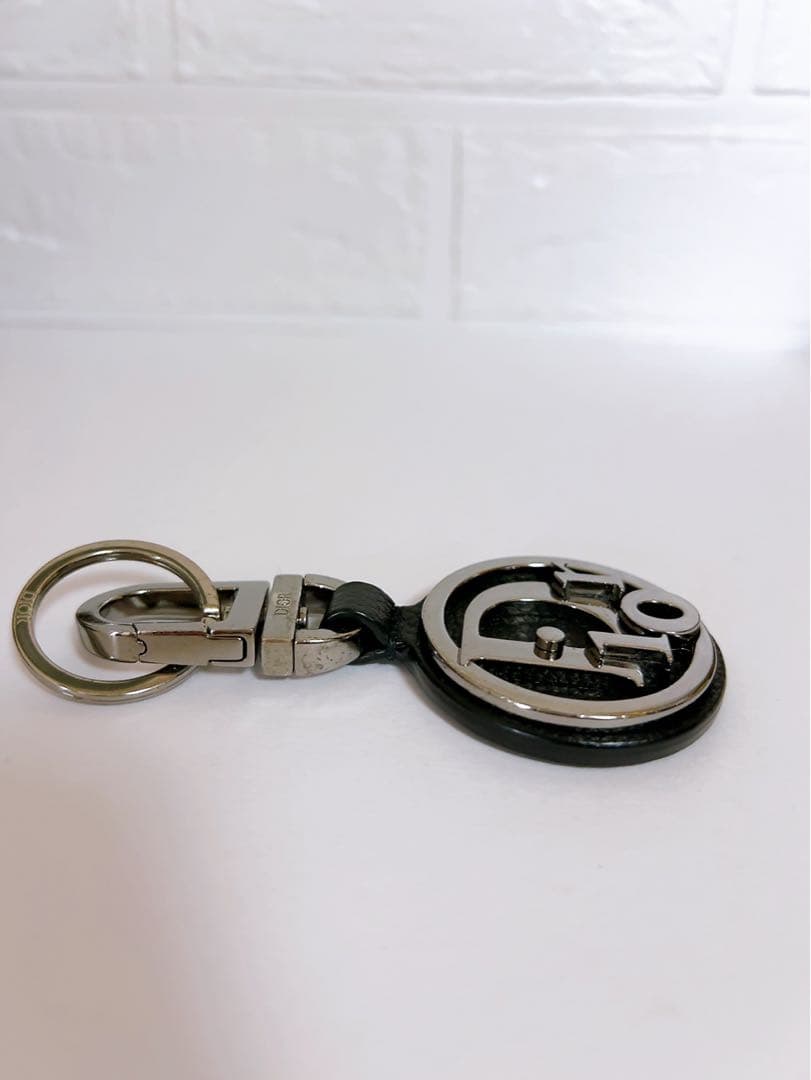 ディオール　Dior キーホルダー　キーリング　Dior ロゴ　ブラック