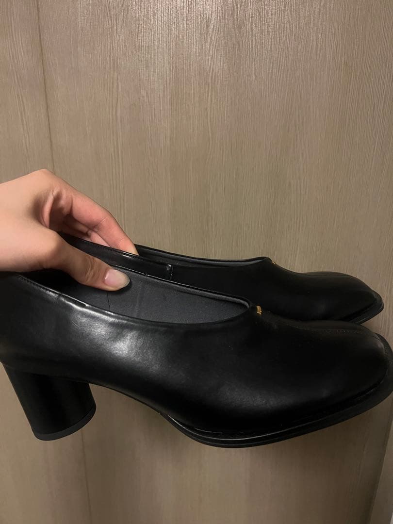 【未使用】LE TALON パンプス　25cm