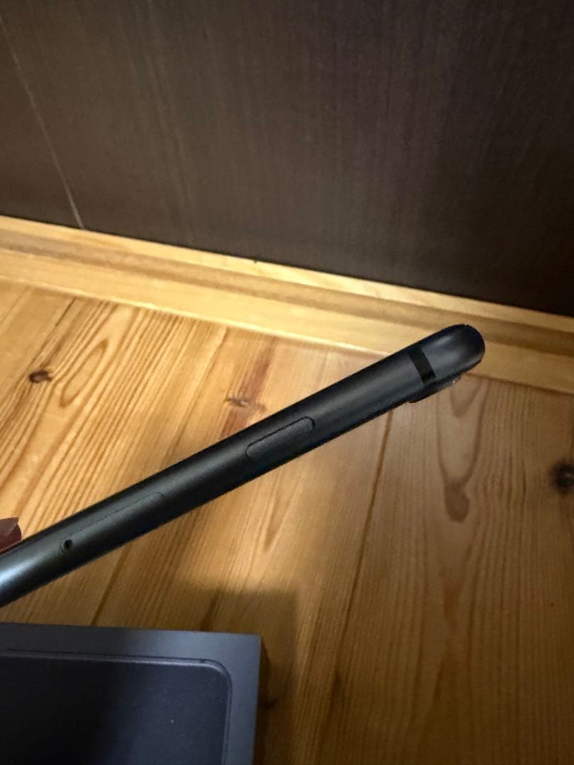 Apple iPhone 8 64GB バッテリー交換済み