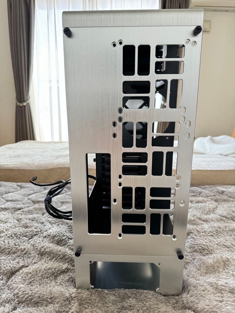 InWin 909C (販売終了品)