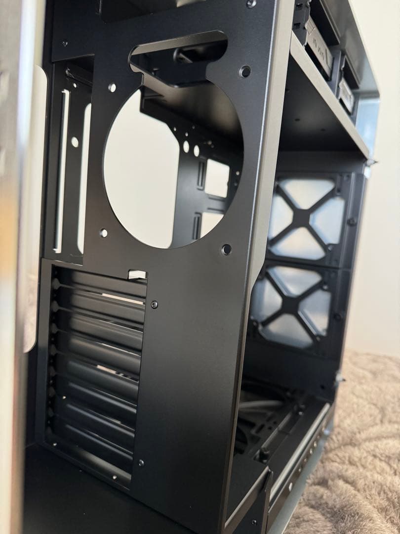 InWin 909C (販売終了品)