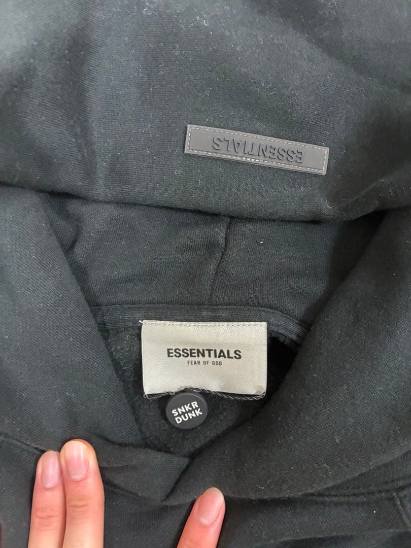 ESSENTIALS FEAR OF GOD パーカー ブラック