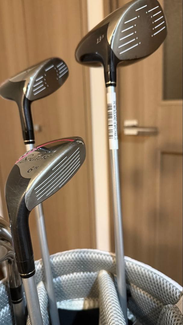 超人気完売モデル　ゴルフクラブセット　レディース