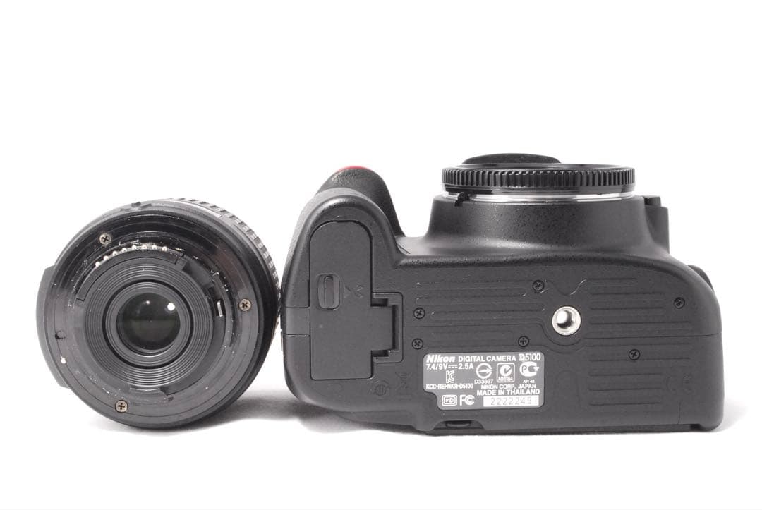 おまけ多数✨簡単操作✨Nikon D5100✨画面が回転✨スマホ転送✨自撮り可能