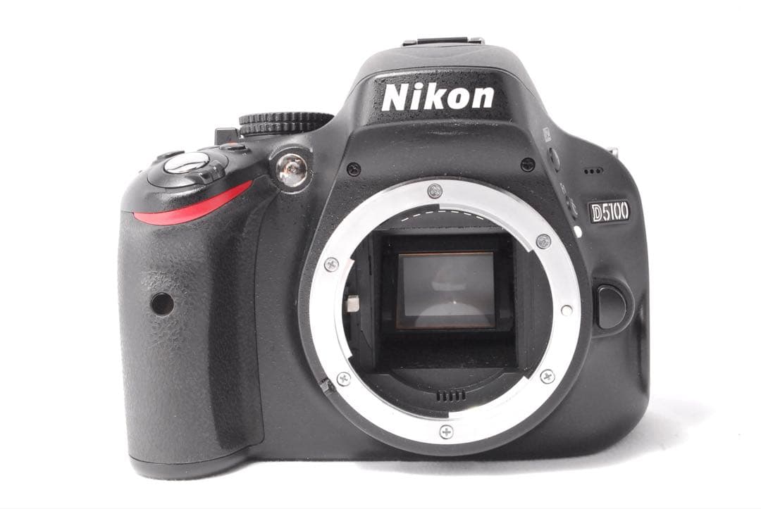 おまけ多数✨簡単操作✨Nikon D5100✨画面が回転✨スマホ転送✨自撮り可能