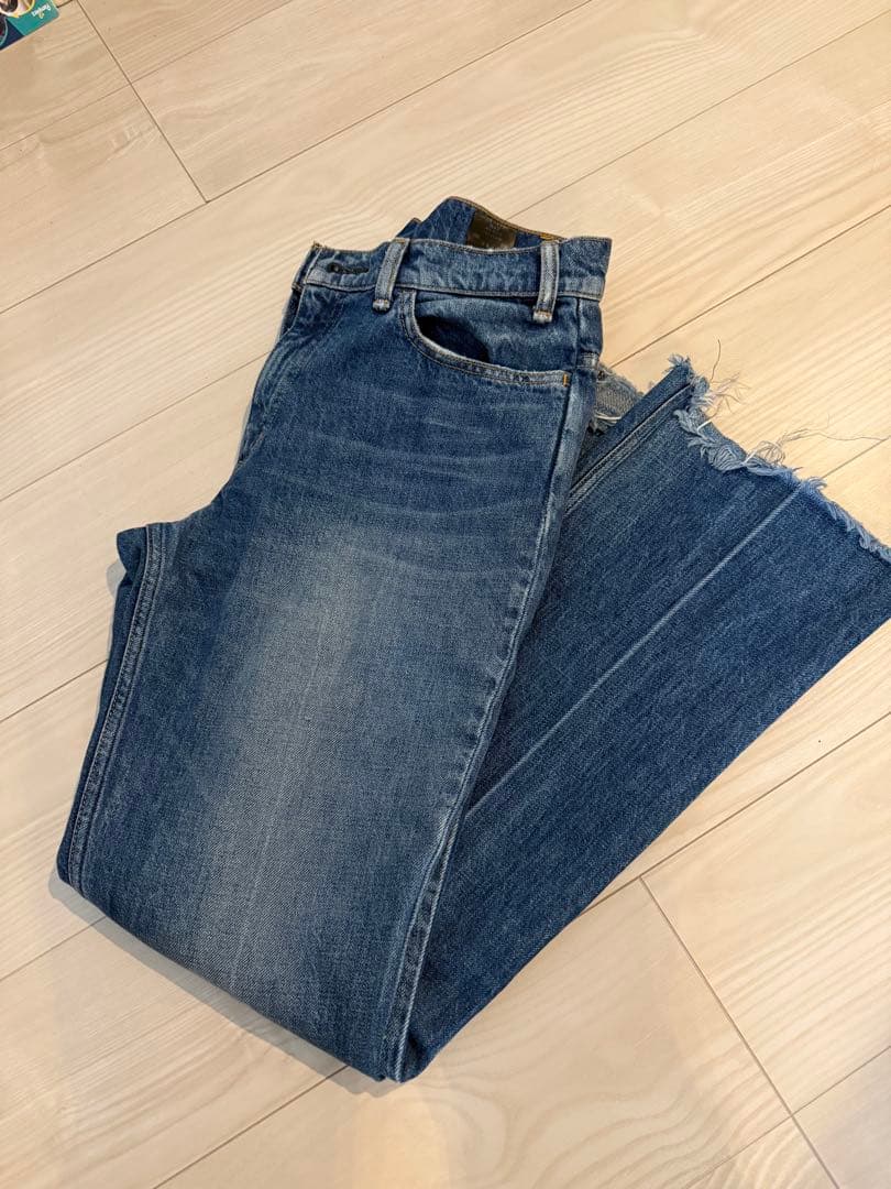 アパルトモン　RED CARD / レッドカード　Denim