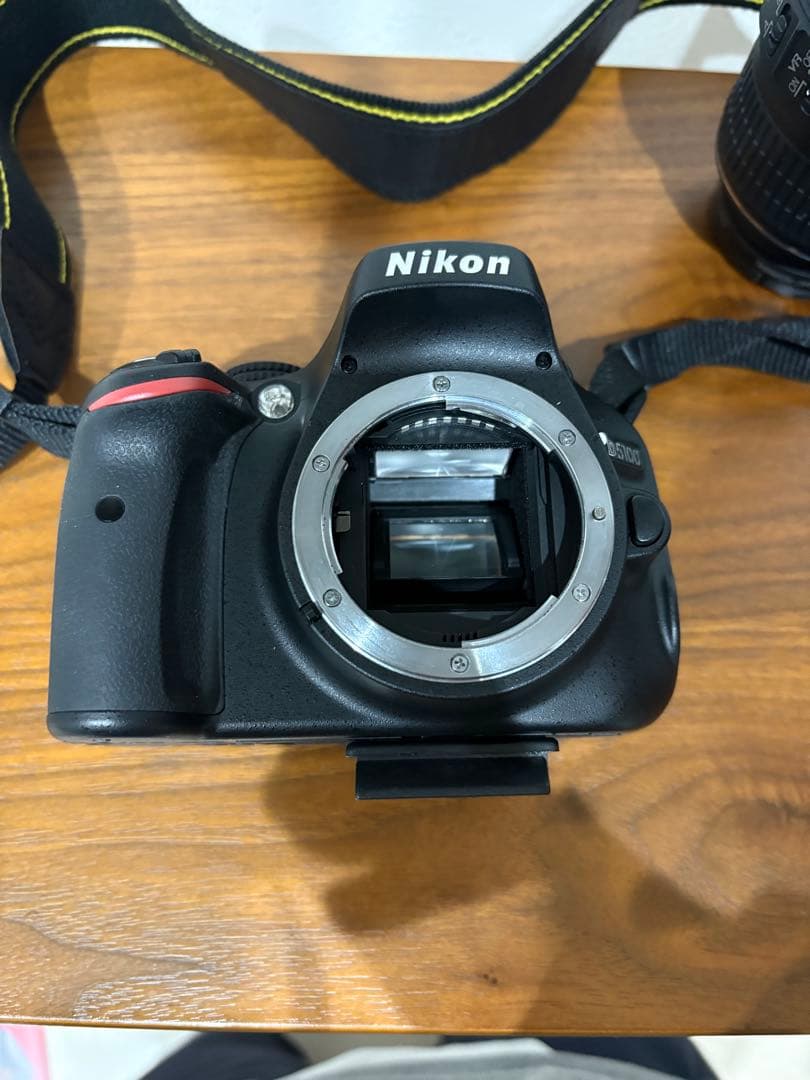 デジタルカメラ NIKON D5100 18-55 VR Kit