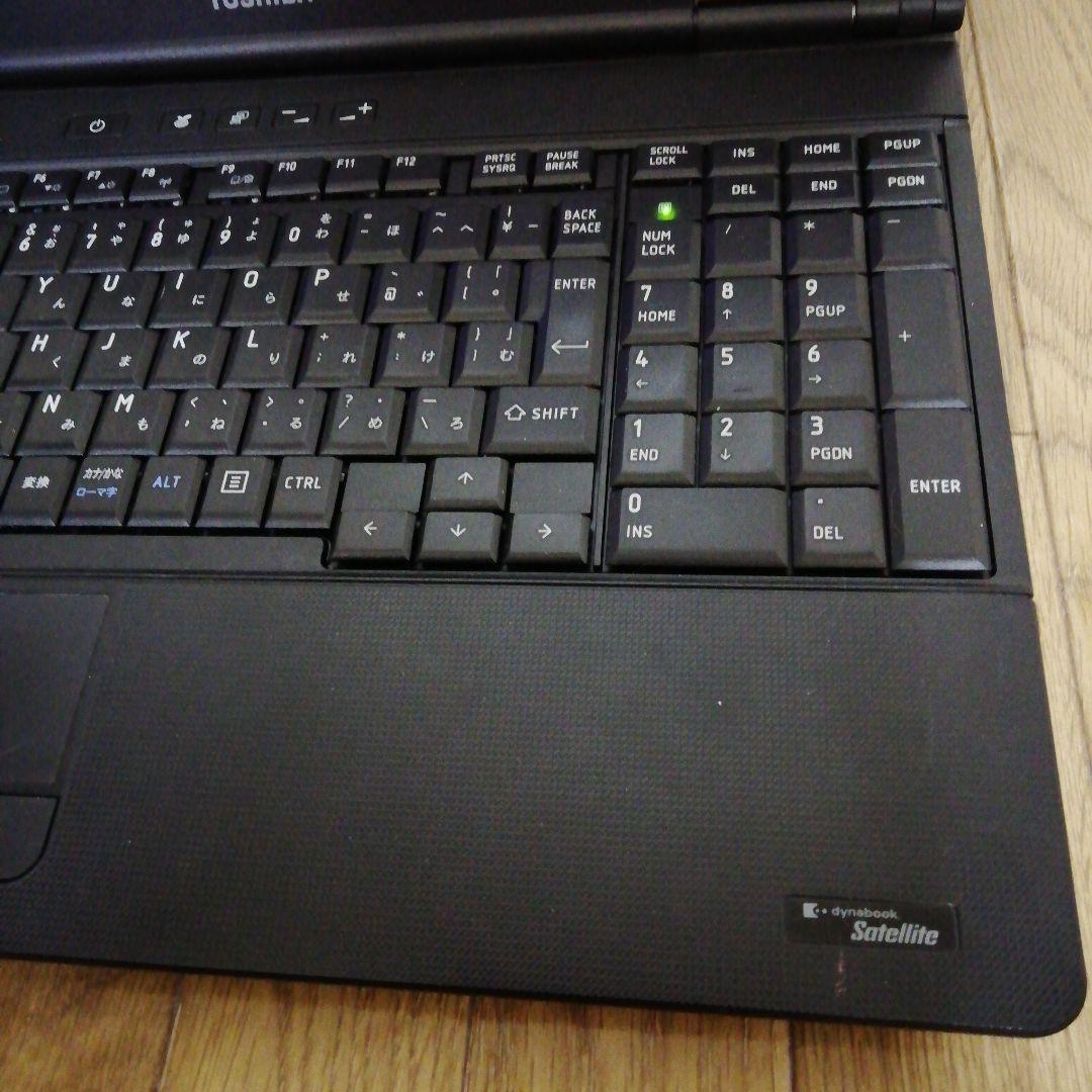 【元業務機】東芝Satellite Intel Core i3（Office付）