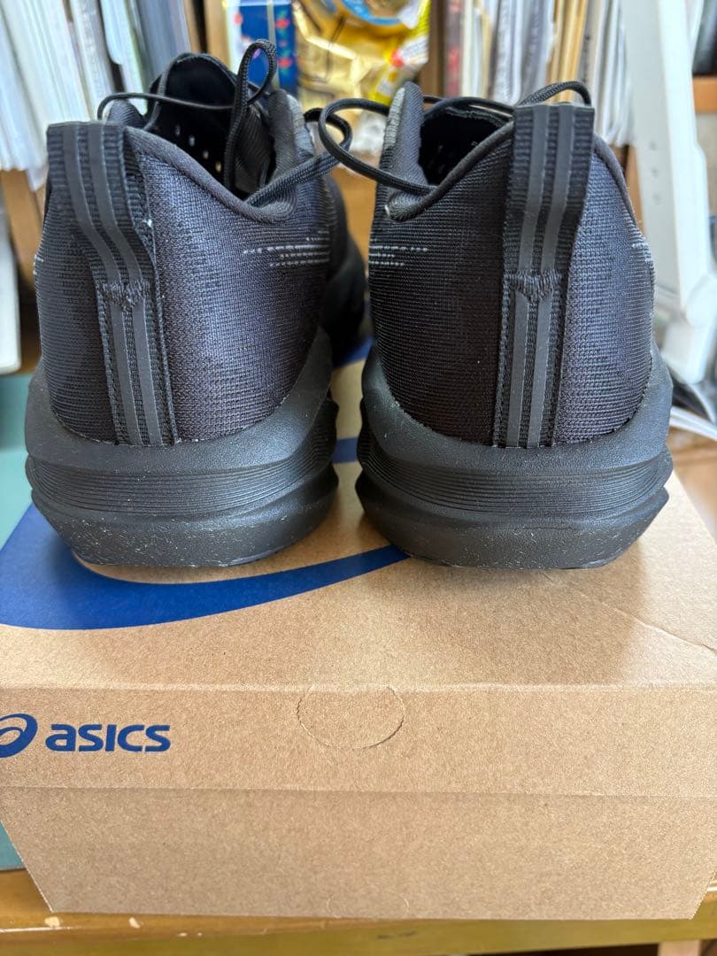 スパイク・シューズ NOVABLAST 5 WIDE 25.5cm BLACK