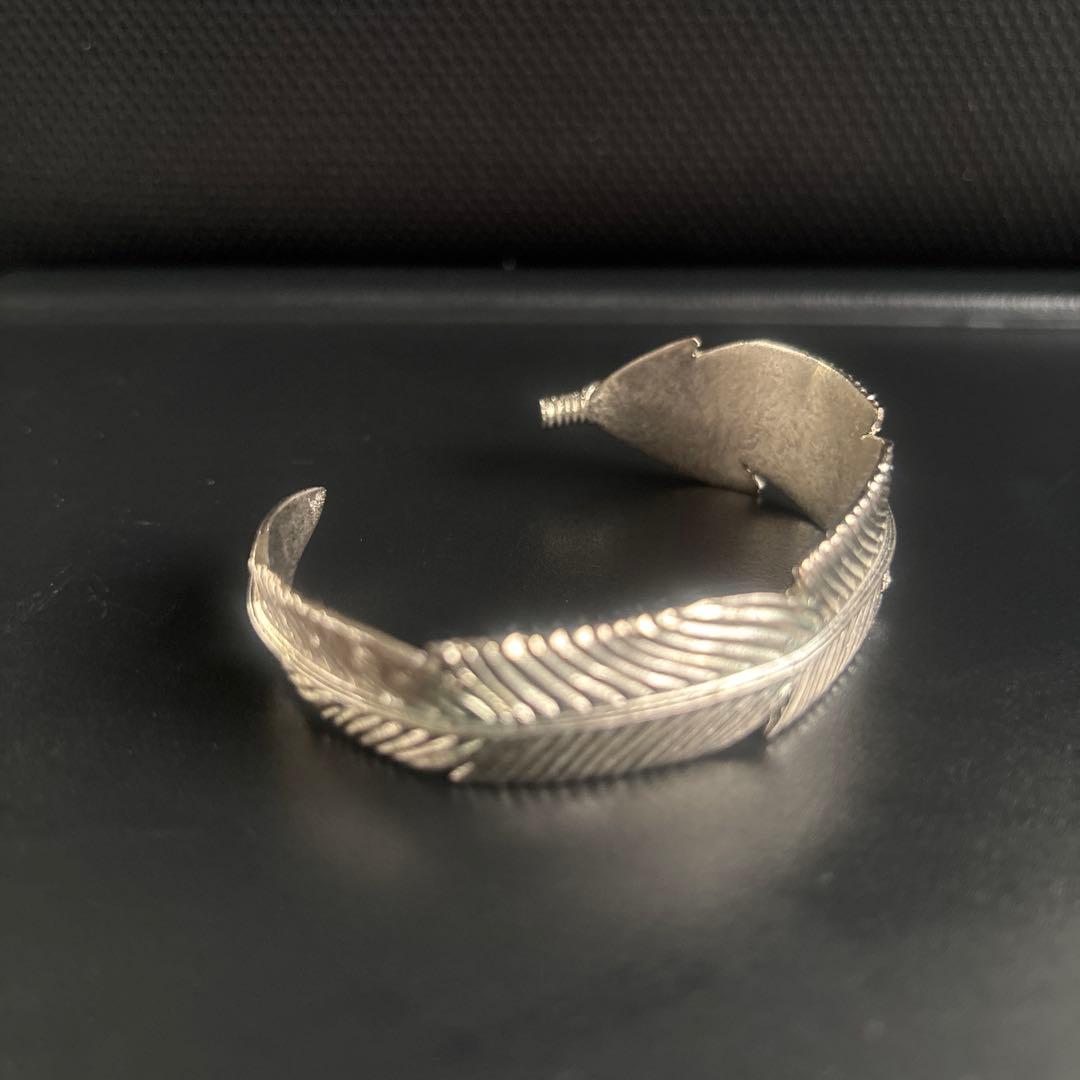 マルタンマルジェラ　フェザーブレスレット