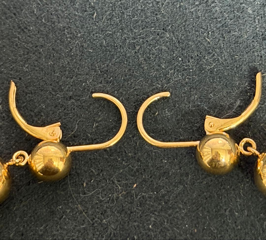 CELINE ボール ピアス 3連 ゴールド