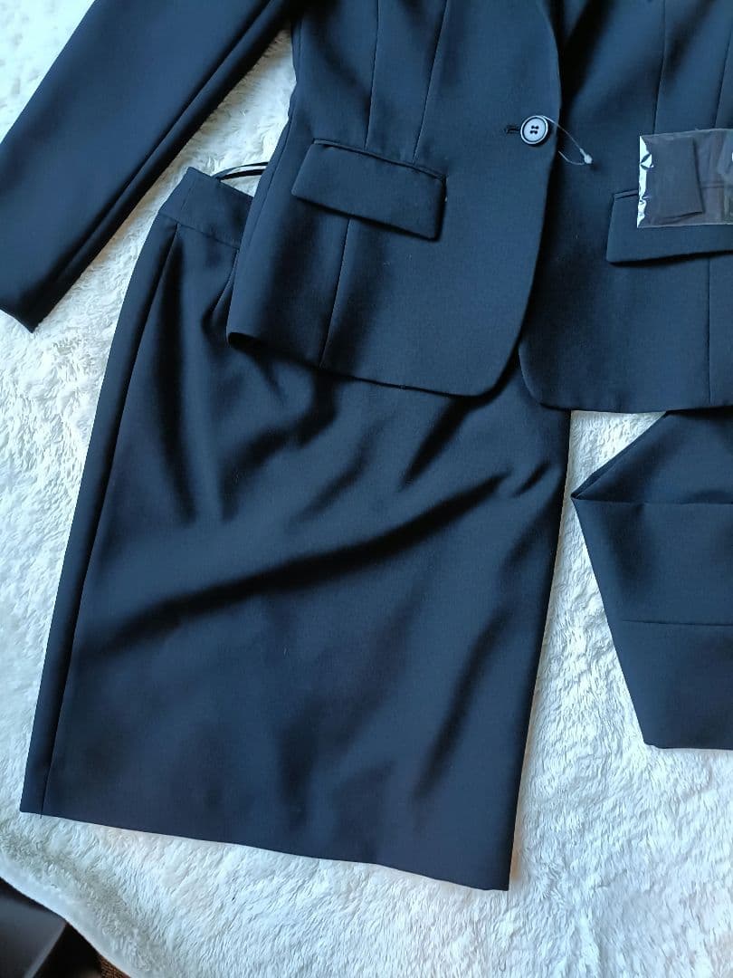 【形状安定】選択機で洗えるスーツ　ブラックパンツスーツ シングルボタン