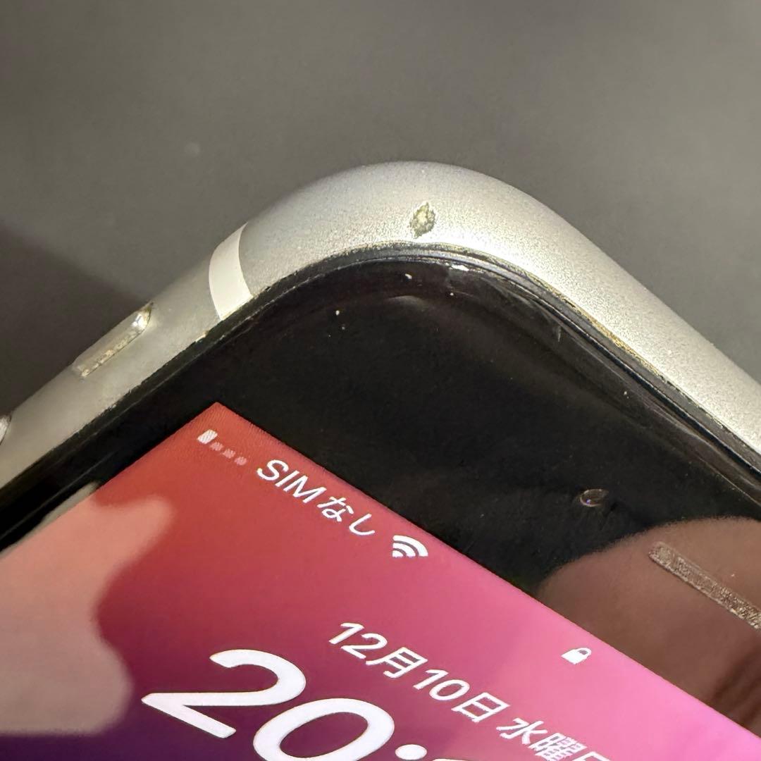 iPhone SE2 64GB ホワイト docomo版SIMフリー