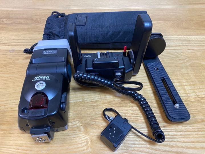 Nikon SPEED LIGHT SB-80DX &SK-6パワーブラケット