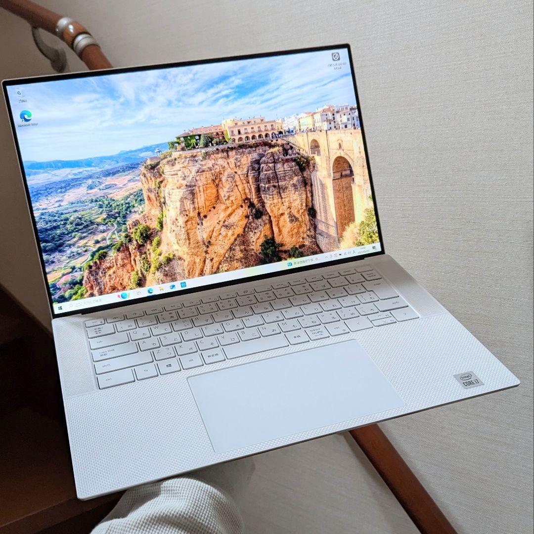 Windowsノート本体 Dell XPS15 Core i7 10750H GTX 1650Ti