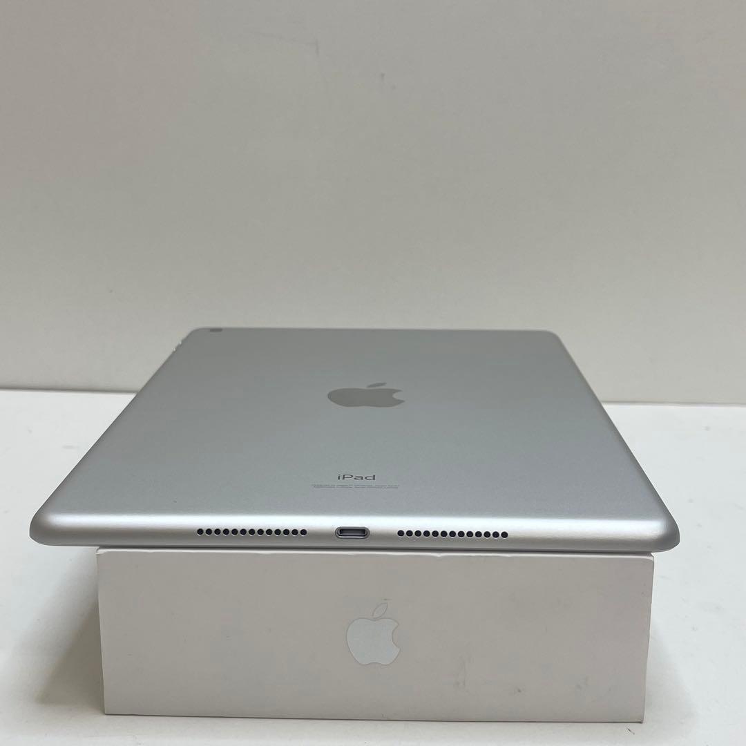 美品 iPad 第7世代 32GB Wi-Fi A2197 バッテリー95％