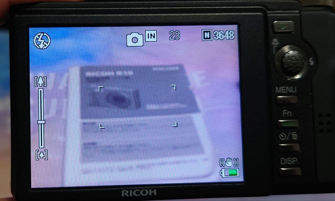 RICOH R10 コンパクトデジタルカメラ ブラック