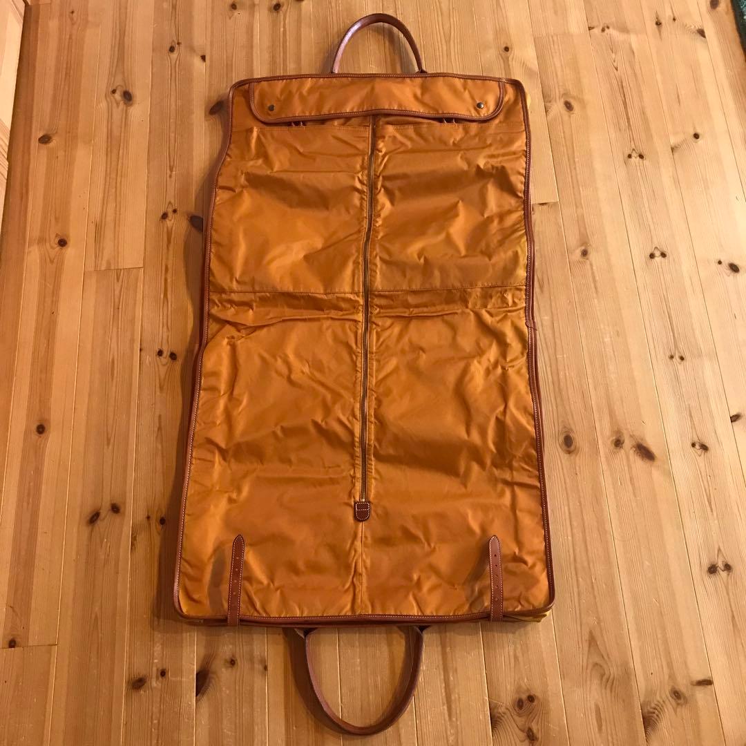 フェリージ　ガーメントバッグ