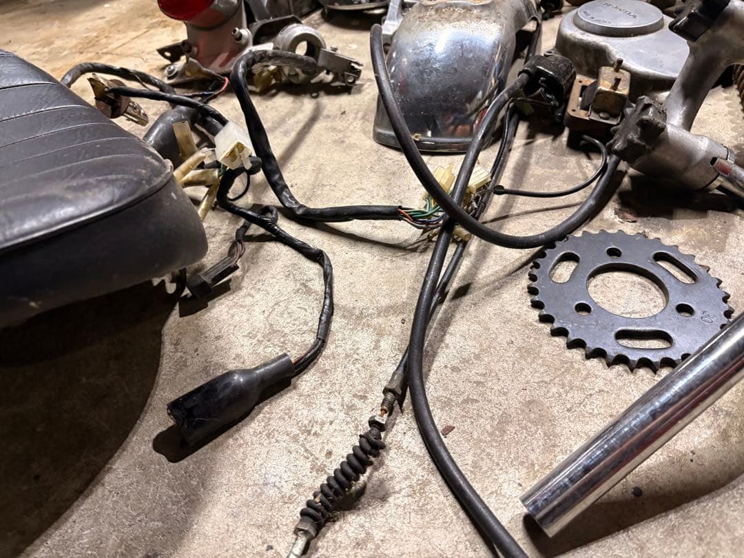 ホンダ　モンキー　ゴリラ　パーツまとめ売り　純正　4ミニ　ジャンク　z50j