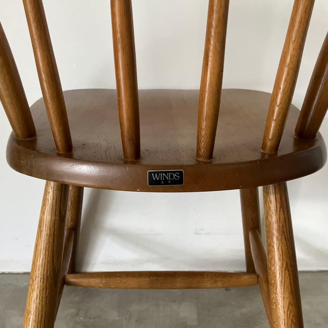 ナチュラルなウィンザーチェア②