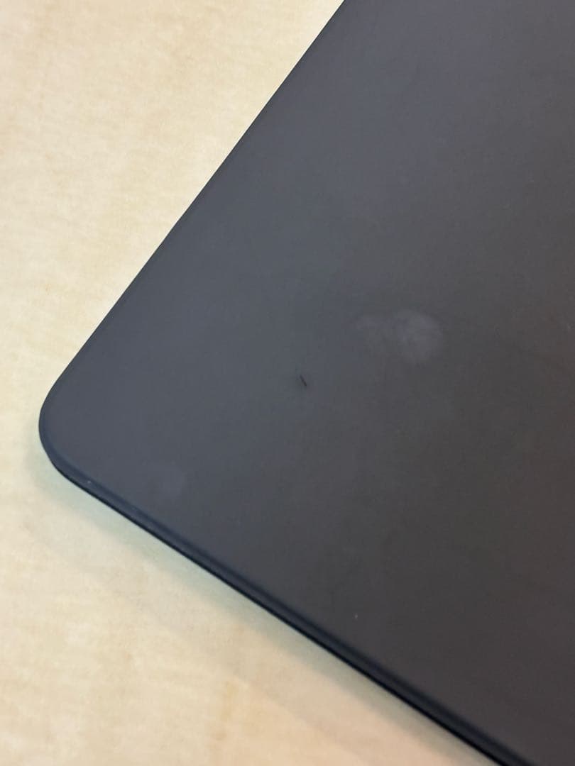 Magic Keyboard MXQT2J/A 11インチ