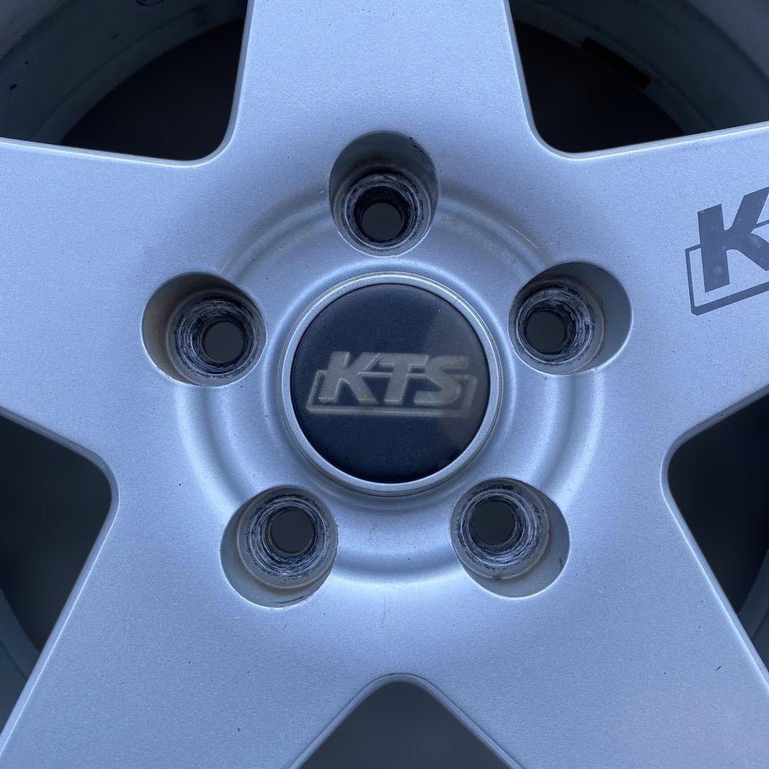 中古溝あり‼️ピレリスタッドレスセット215/50R17 スバル レヴォーグ