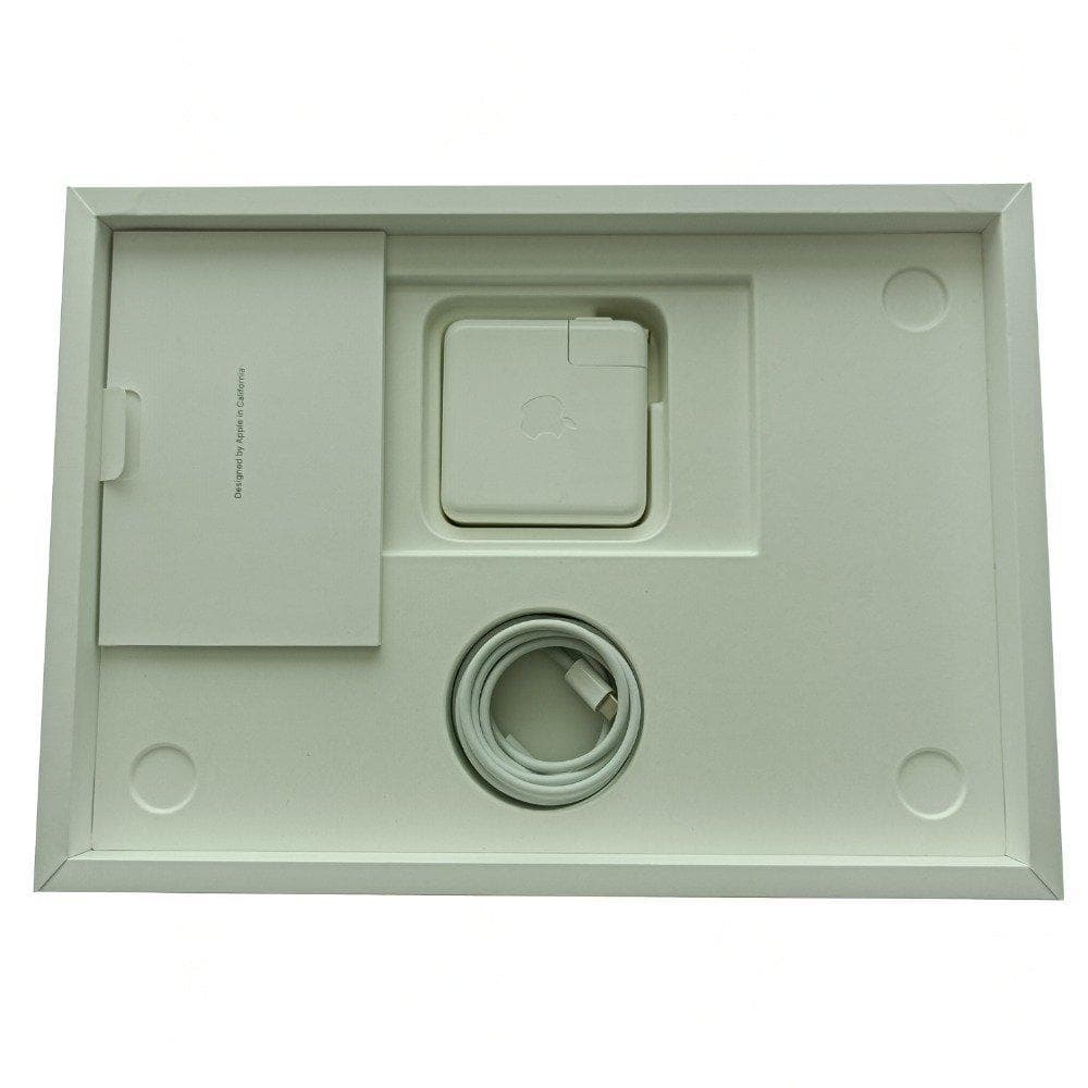 M*r様 MacBook Pro 13インチ A2251 Core i7 2.3