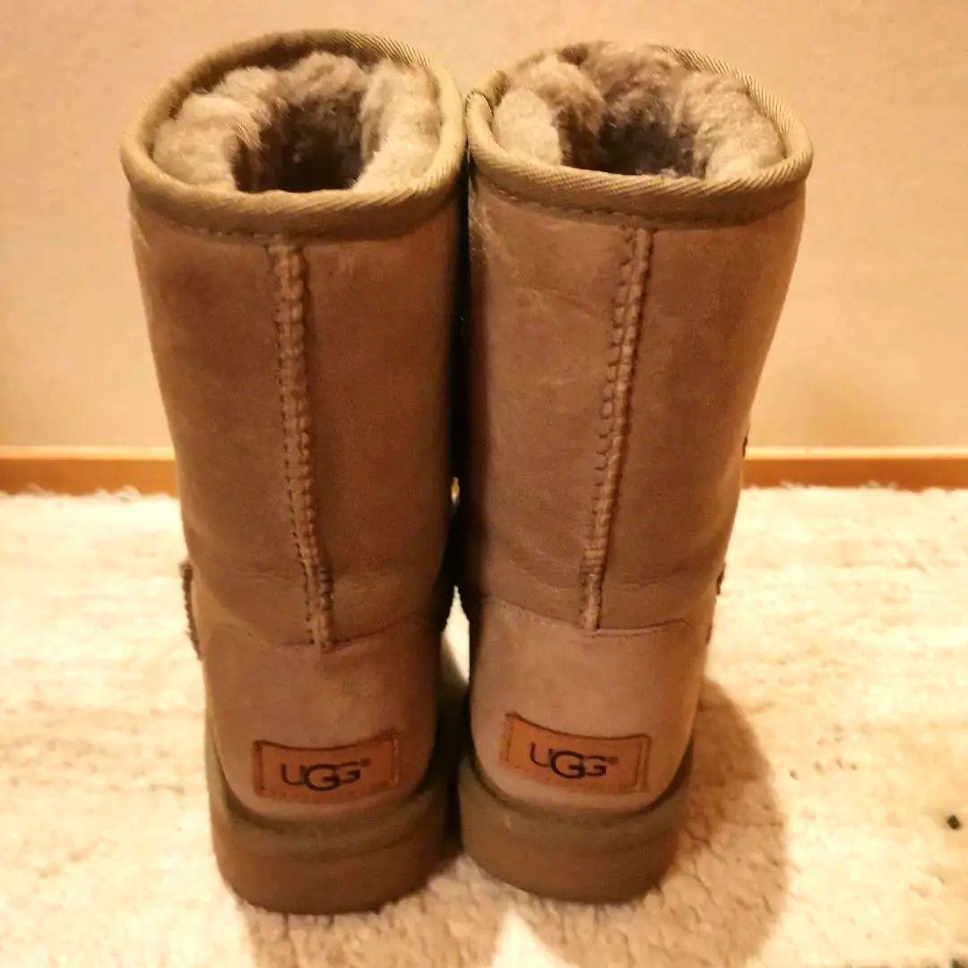 UGG ムートンブーツ ベージュ　ショート