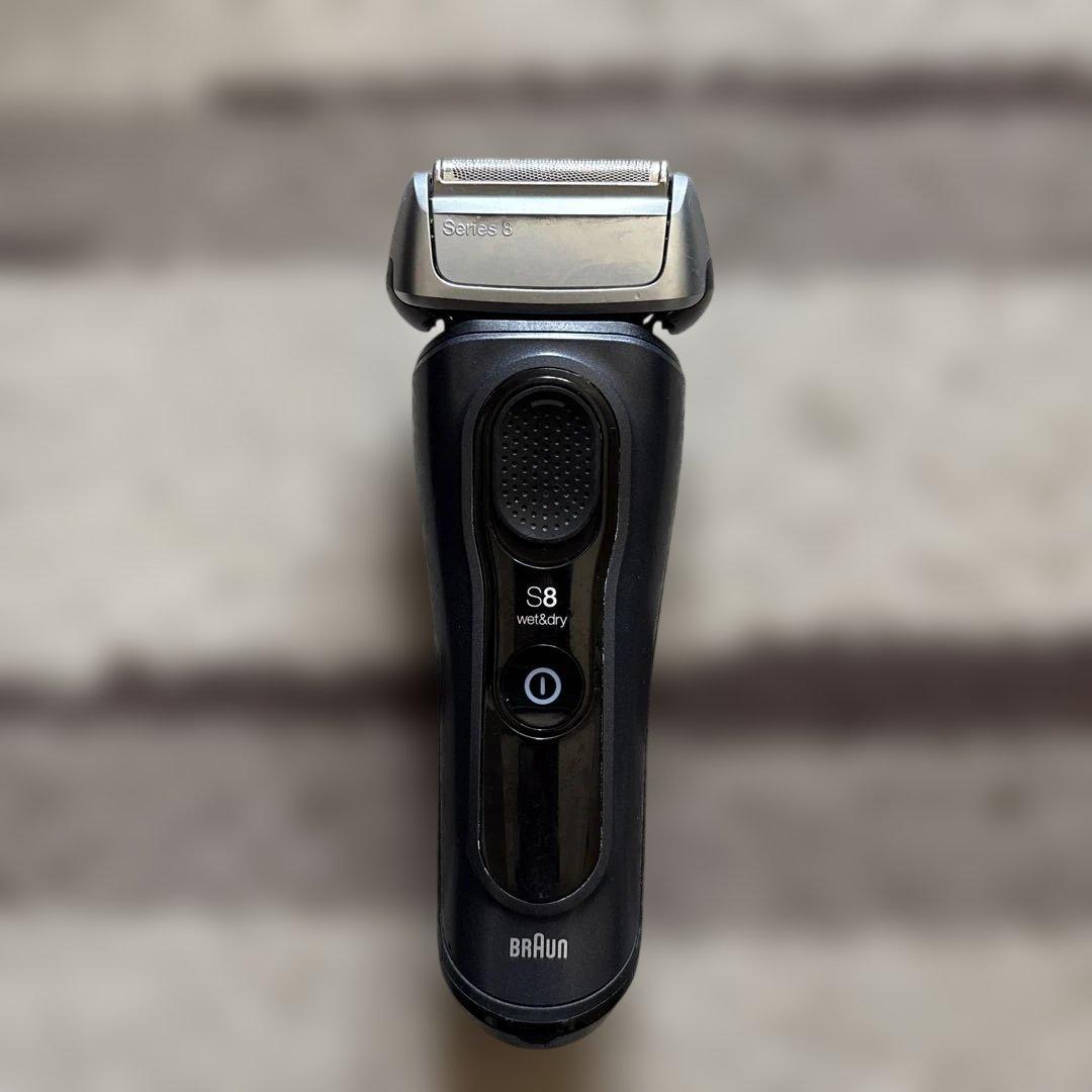 ジャンク品　Braun Series 8 電気シェーバー　髭剃り　ブラウン