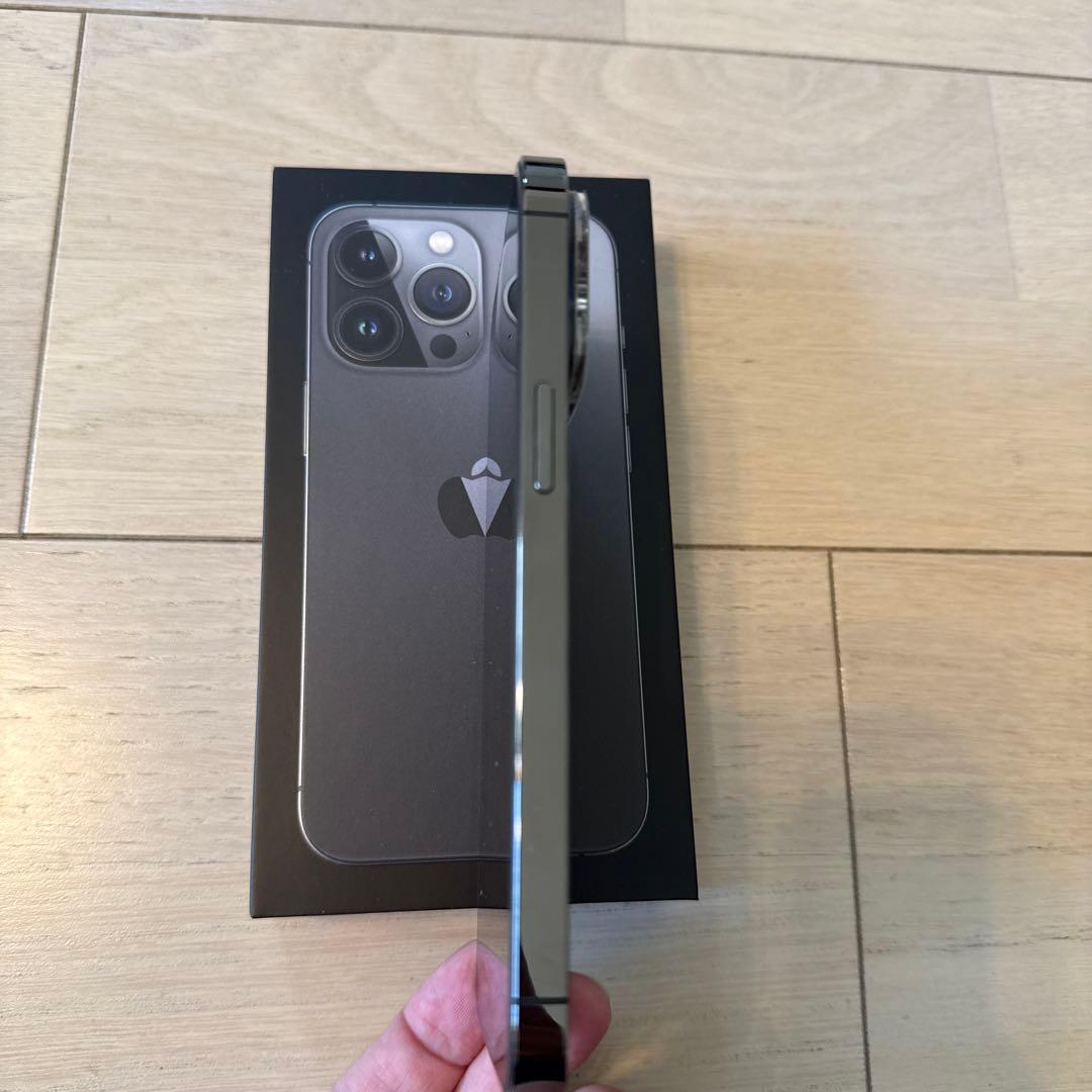 Apple iPhone 13 Pro グラファイト 256GB本体
