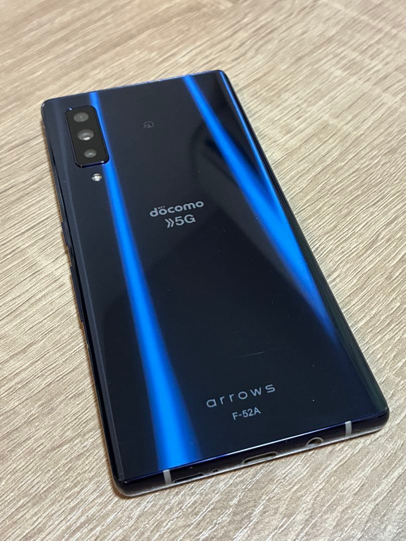arrows NX9 F-52A ネイビー docomo SIMフリー