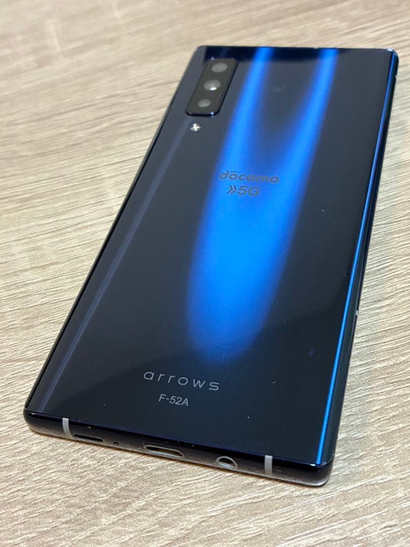 arrows NX9 F-52A ネイビー docomo SIMフリー