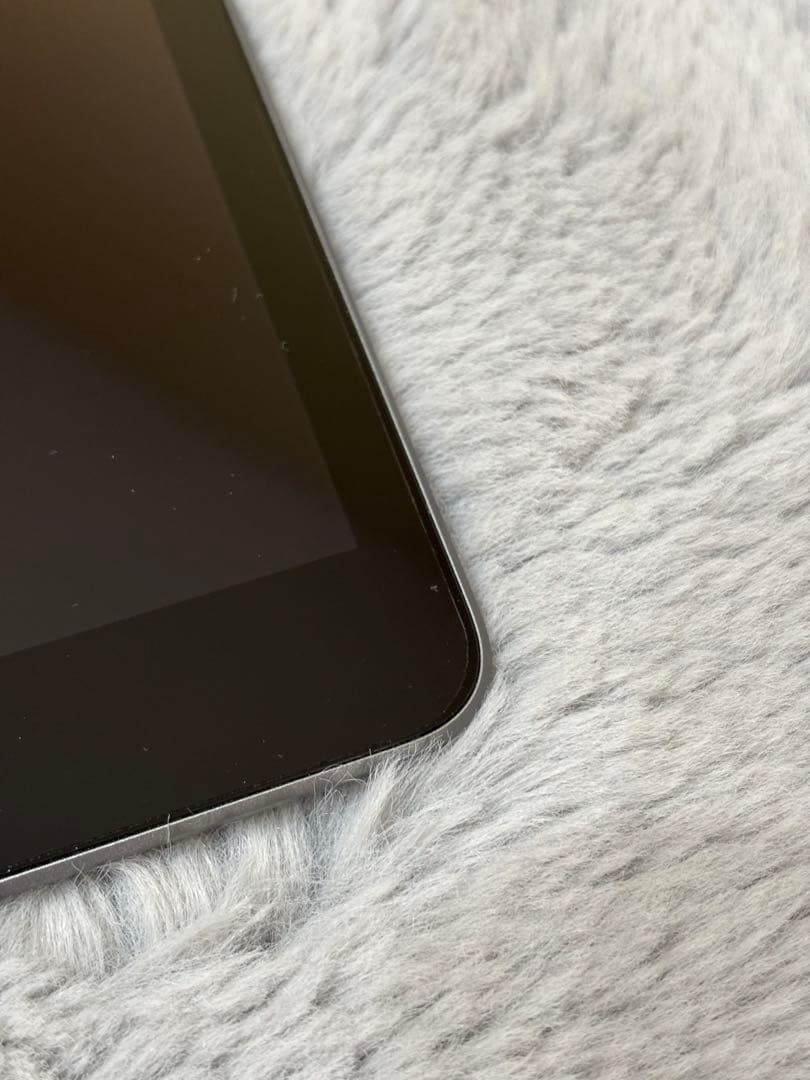 iPad (第9世代) 64GB シルバー 本体 バッテリー最大容量92%