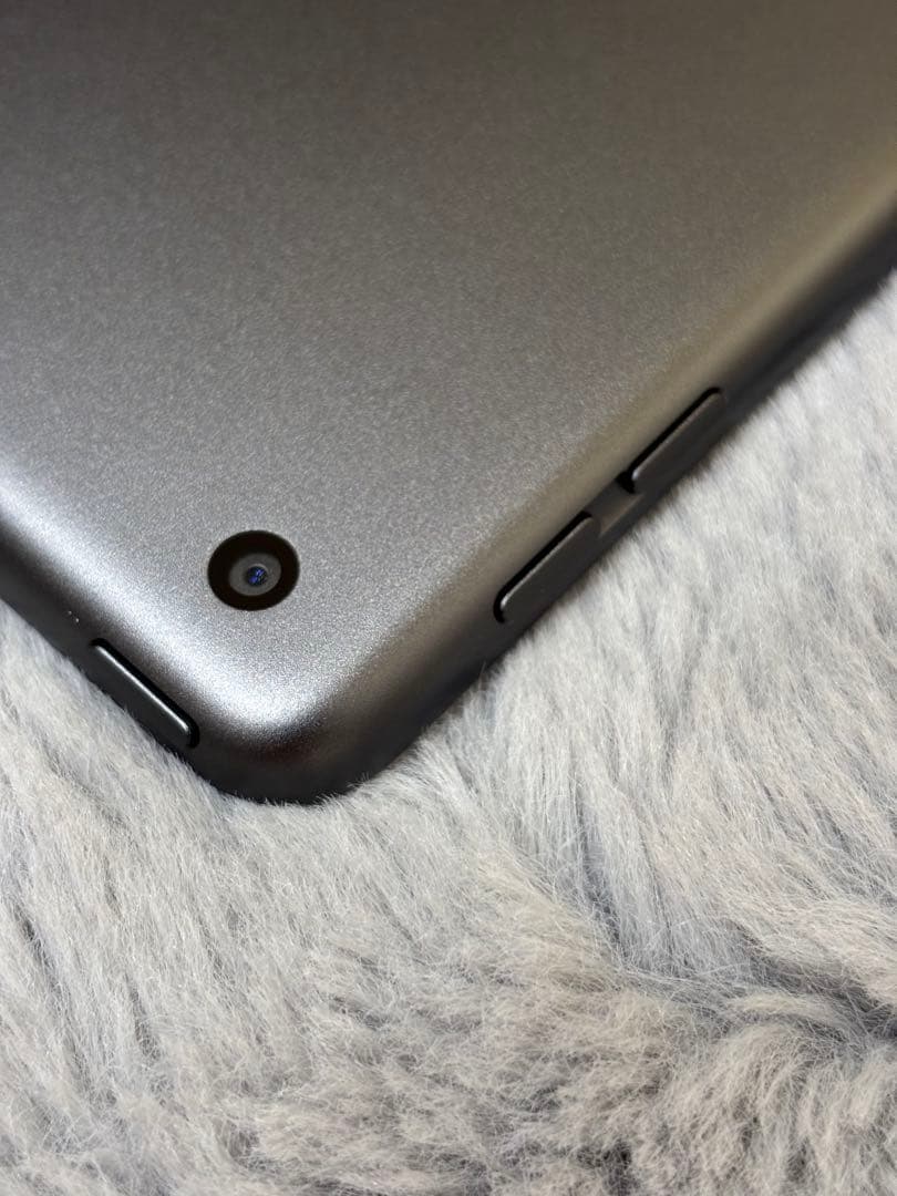 iPad (第9世代) 64GB シルバー 本体 バッテリー最大容量92%