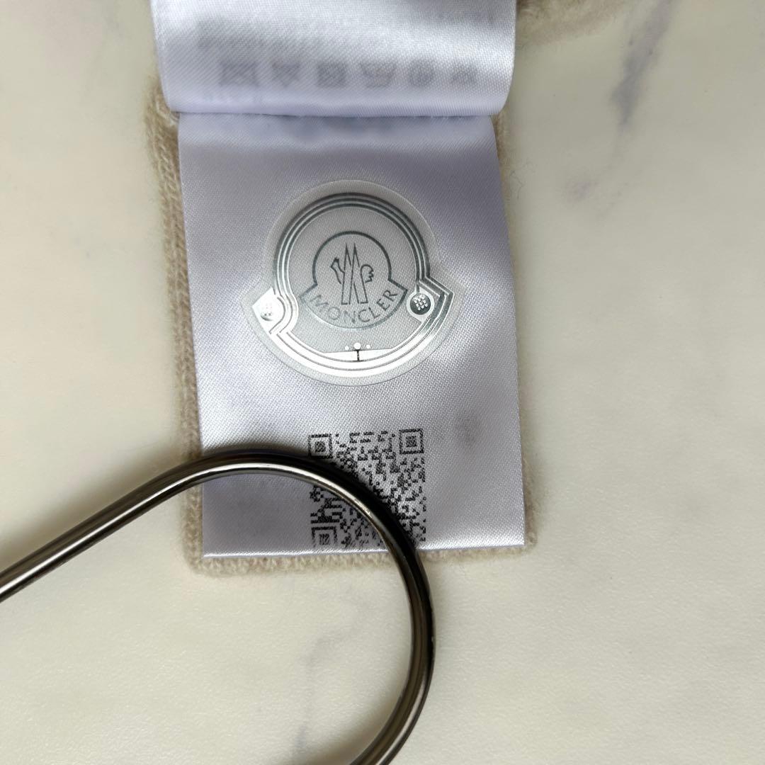 モンクレール 2023年モデル セーター ニット カシミヤ混ワッペン ケーブル