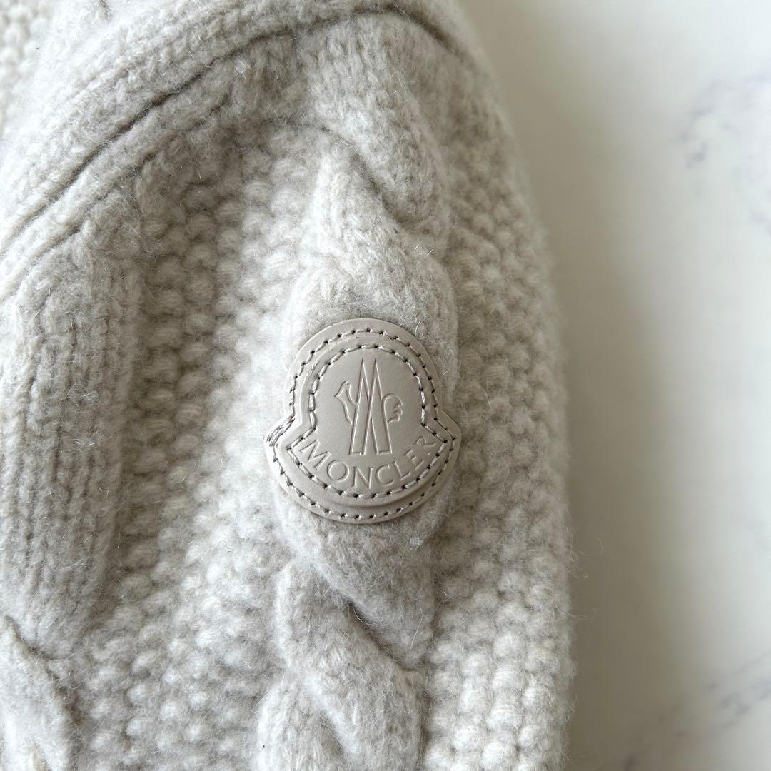 モンクレール 2023年モデル セーター ニット カシミヤ混ワッペン ケーブル